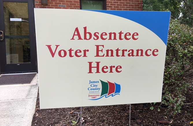Absentee Voter Entrance Here sign
